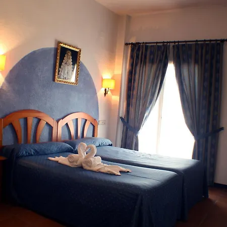 Puente Del Rey Rocio Donana Hostel
