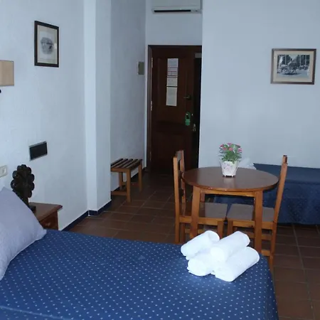 Hostel Puente Del Rey Rocio Donana *